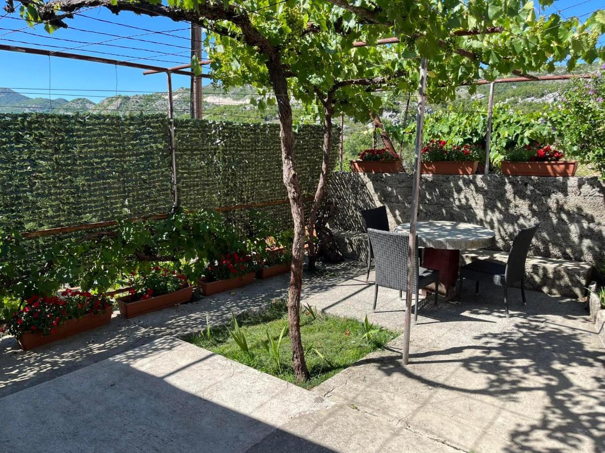 Una Apartment Cetinje Extérieur photo